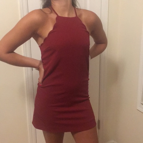 Lulus Dresses & Skirts - Lulu’s Scalloped Neck Line Dress - worn once!
